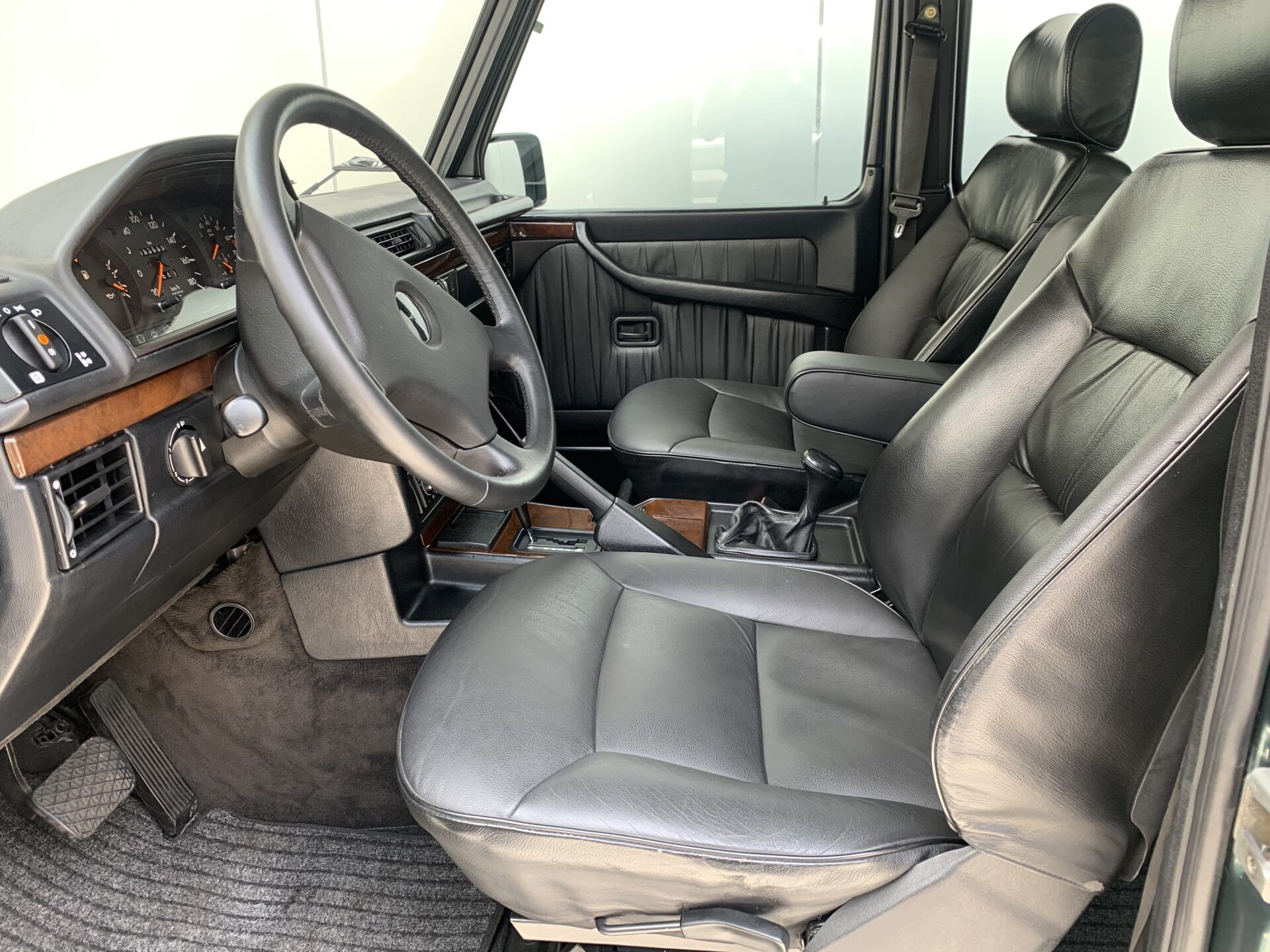 MERCEDES BENZ 300GE - Imagen 3