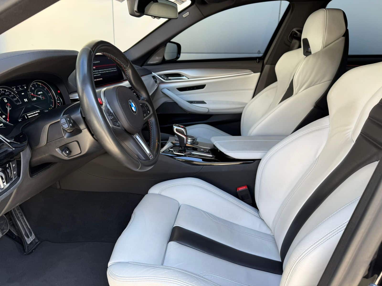BMW M5 - Imagen 4