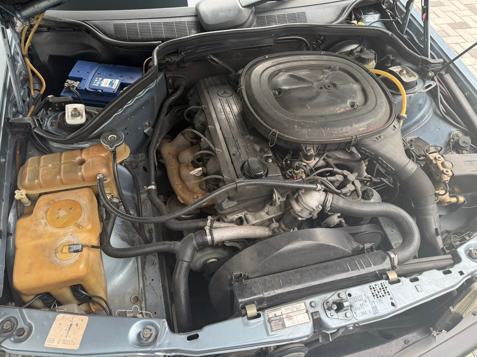 MERCEDES BENZ 190E - Imagen 6