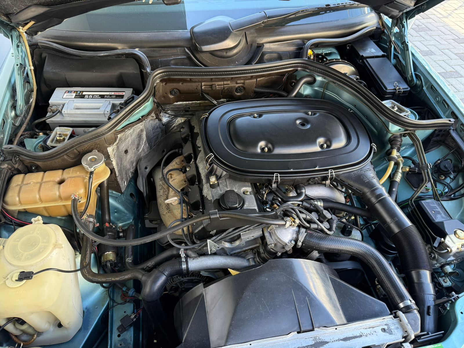 MERCEDES BENZ 230E - Imagen 5