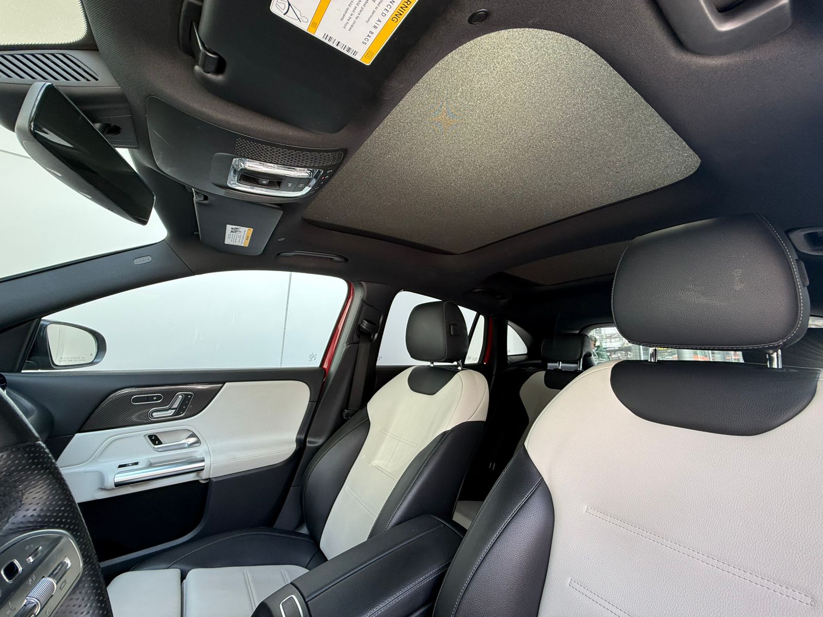 MERCEDES BENZ GLA250 - Imagen 4