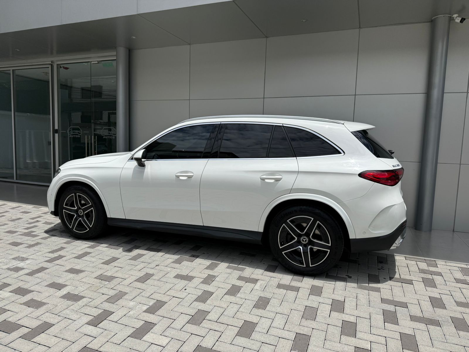 MERCEDES BENZ GLC300 - Imagen 2