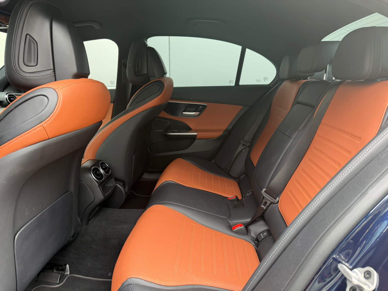 MERCEDES BENZ C300 - Imagen 7