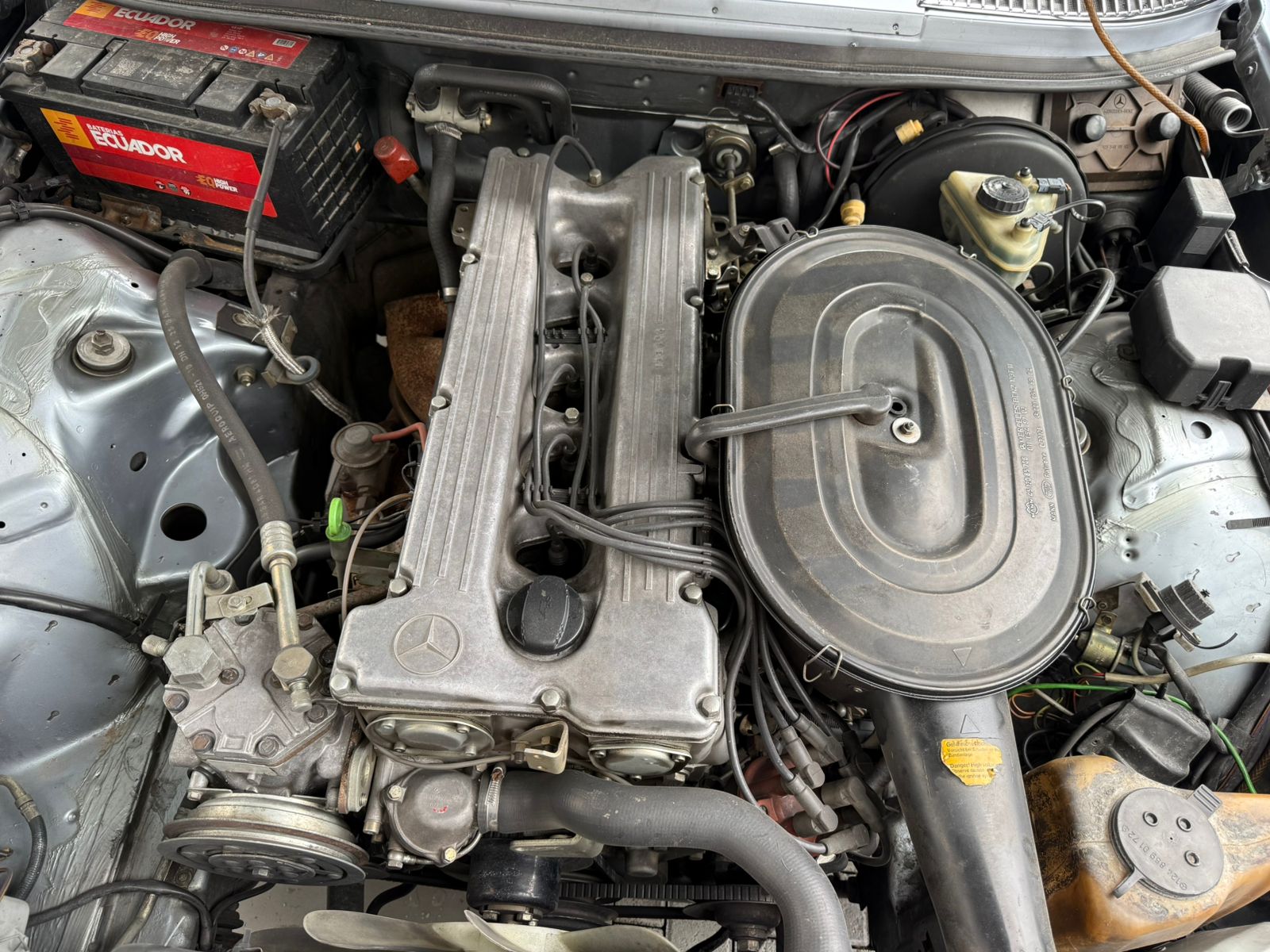 MERCEDES BENZ 280E - Imagen 5