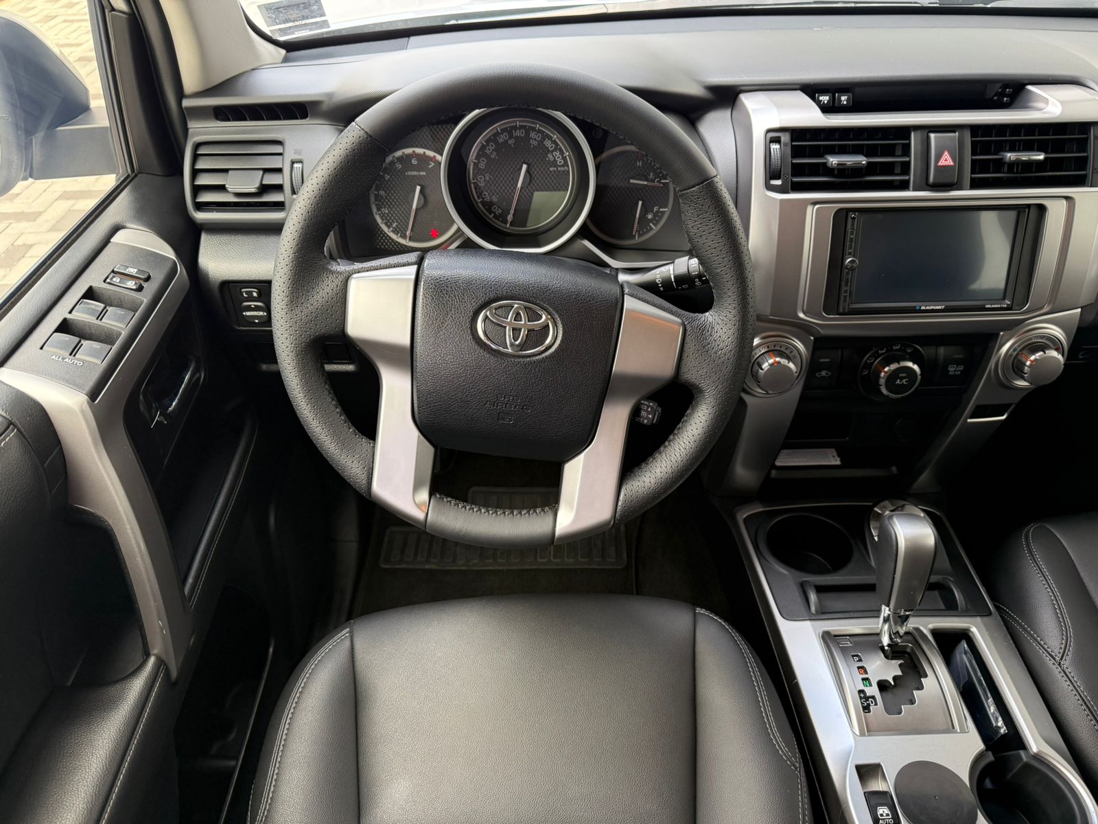 TOYOTA 4RUNNER SR5 - Imagen 6