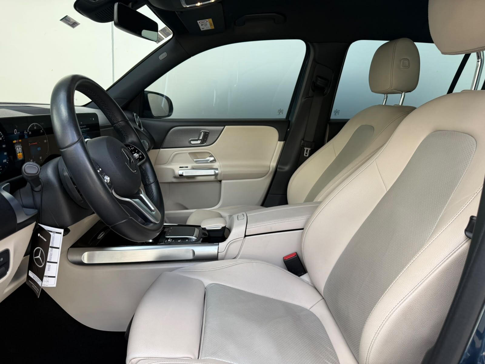 MERCEDES BENZ EQB350 - Imagen 4
