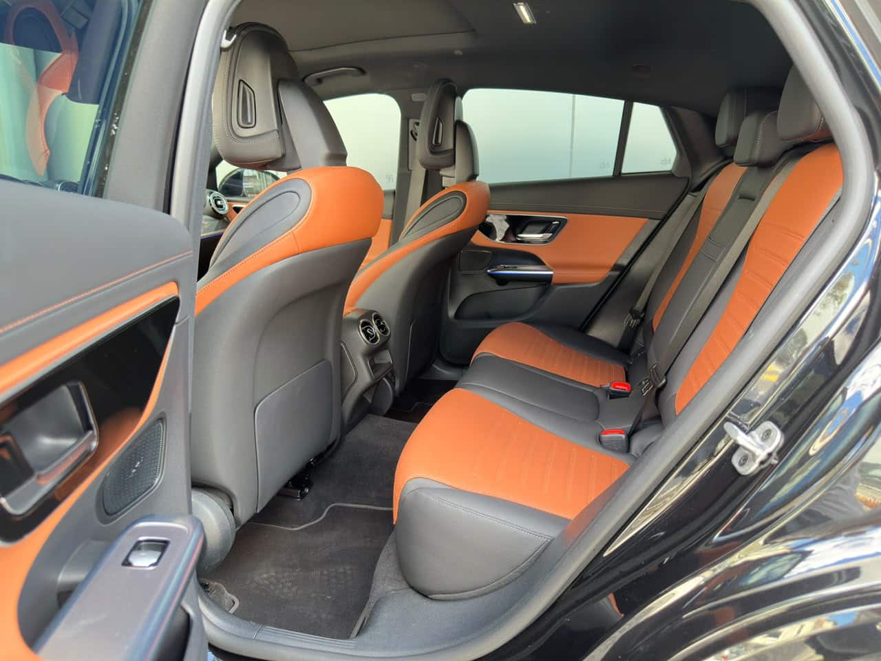 MERCEDES BENZ GLC300 Coupe - Imagen 6