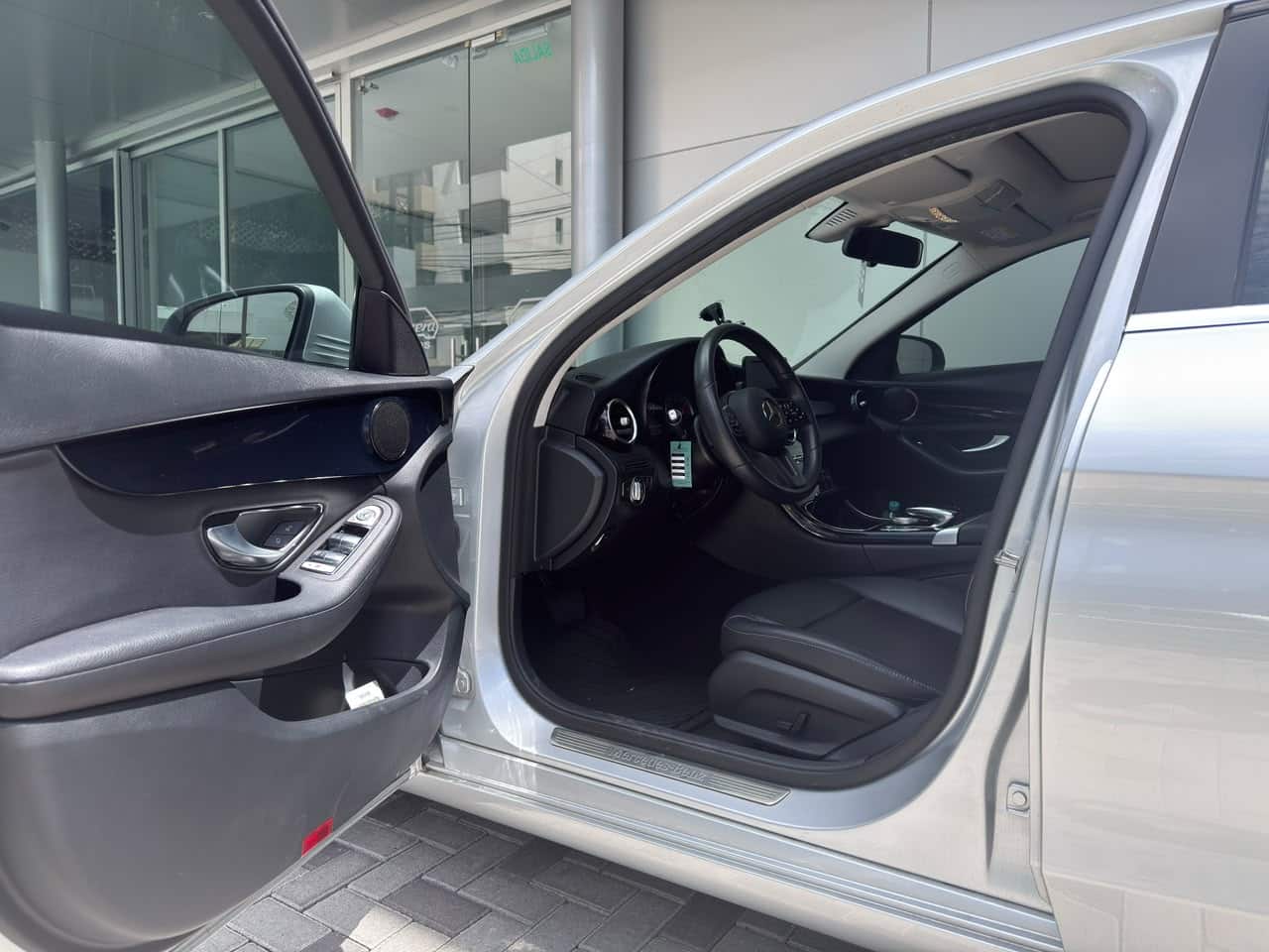 MERCEDES BENZ C200 - Imagen 4